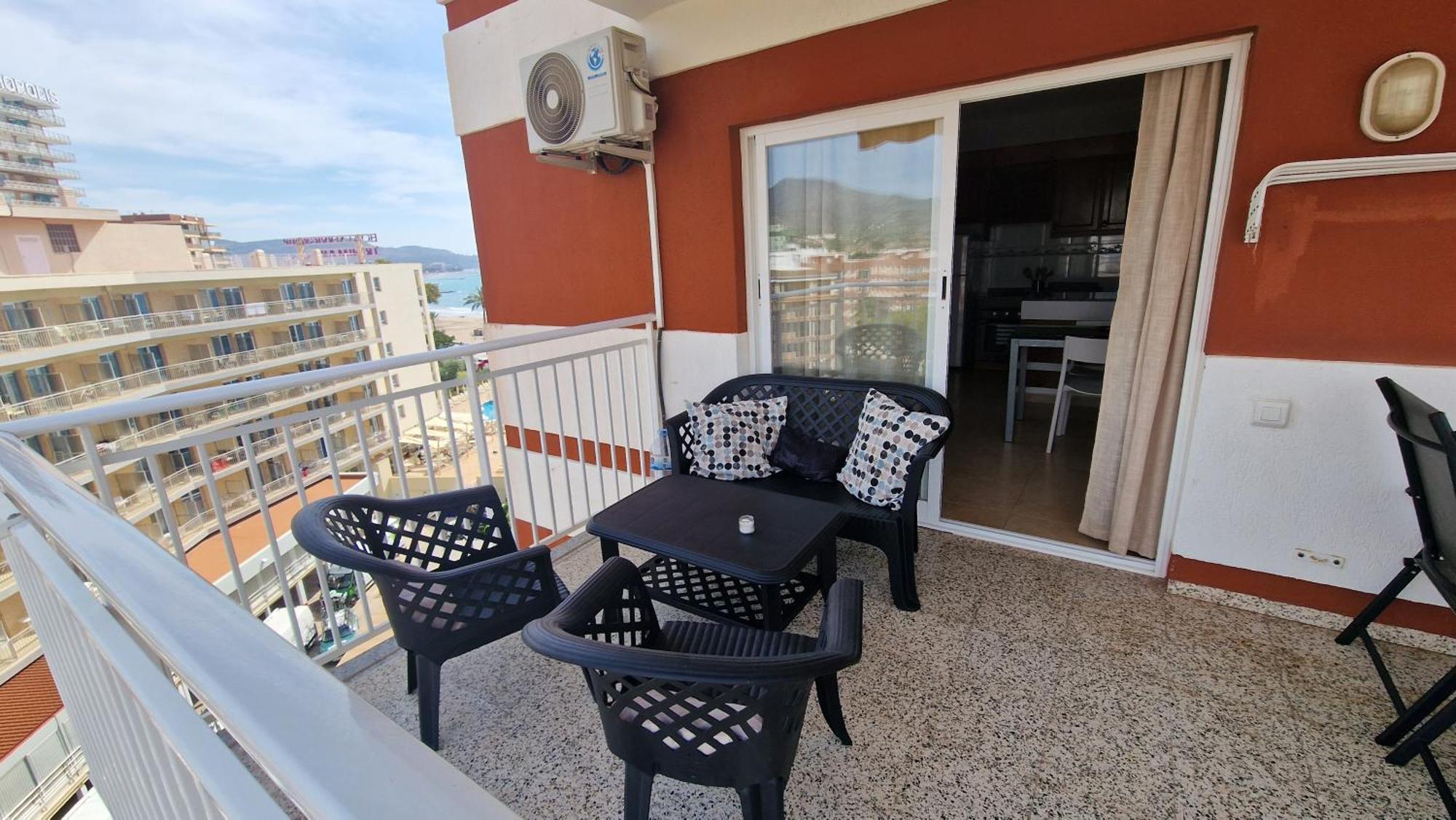 Ferienwohnung Apartamento De 1 Habitacion Frente Al Mar Y Con Piscina Benicàssim Exterior foto