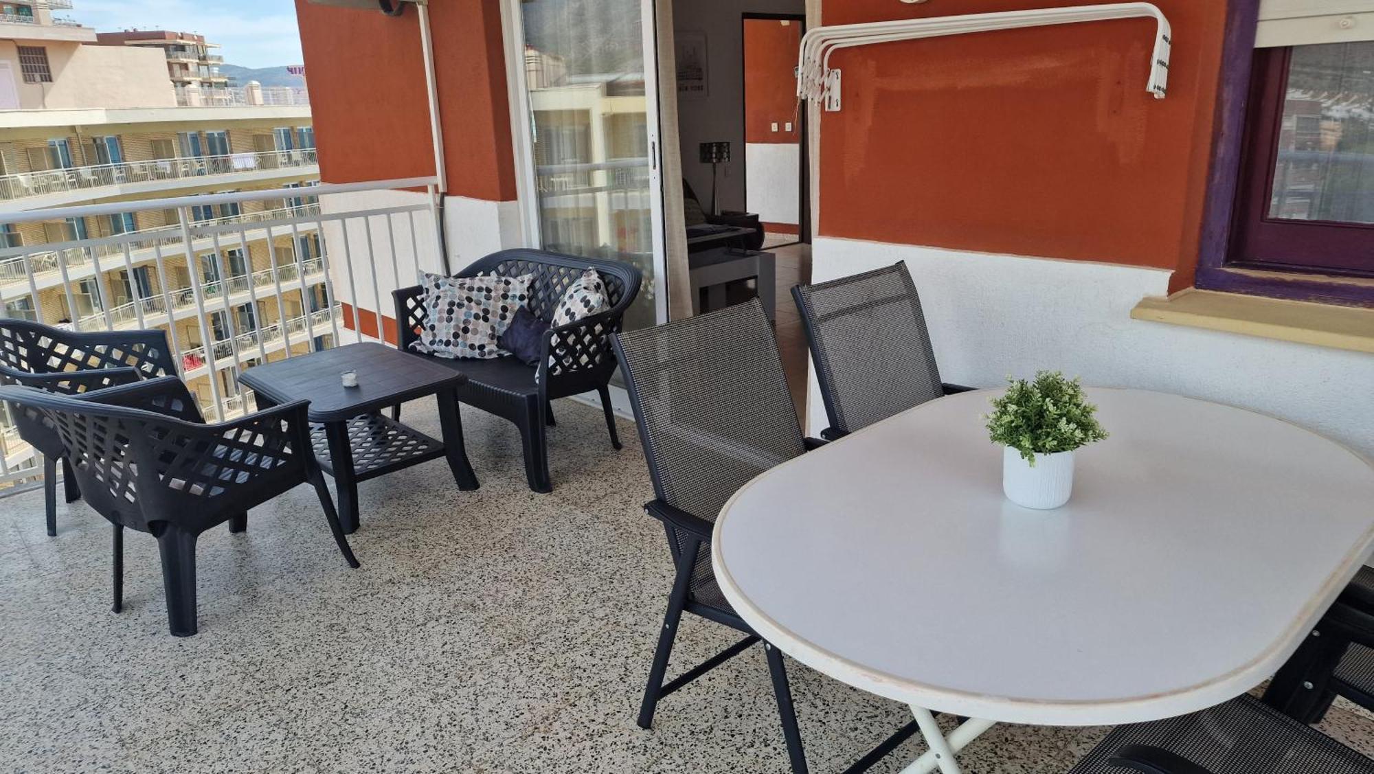 Ferienwohnung Apartamento De 1 Habitacion Frente Al Mar Y Con Piscina Benicàssim Exterior foto